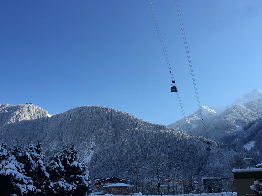 Royal Waldfeld Mayrhofen Exterior foto
